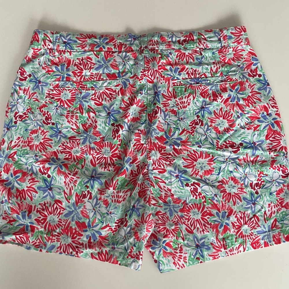 Stella Parker Women's Floral Print Shorts SZ 12 NWT - Picture 5 of 11